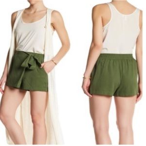 Ella Moss Army Green Skort